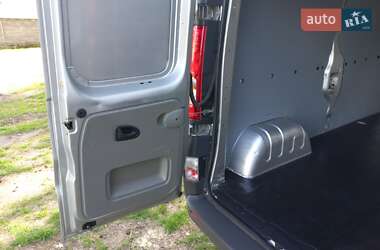 Вантажний фургон Opel Vivaro 2014 в 