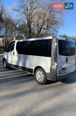 Минивэн Opel Vivaro 2006 в 