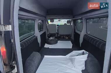Минивэн Opel Vivaro 2005 в 