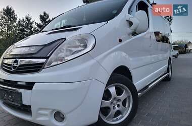 Минивэн Opel Vivaro 2007 в 