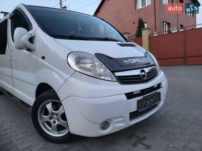 Минивэн Opel Vivaro 2007 в Хмельницком