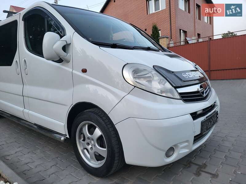Минивэн Opel Vivaro 2007 в Хмельницком