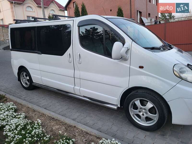 Минивэн Opel Vivaro 2007 в Хмельницком