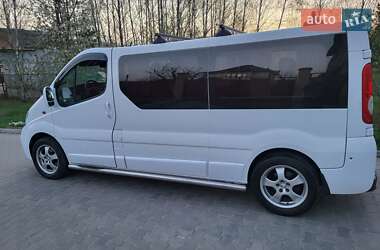 Минивэн Opel Vivaro 2007 в 