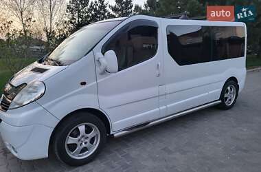 Минивэн Opel Vivaro 2007 в 