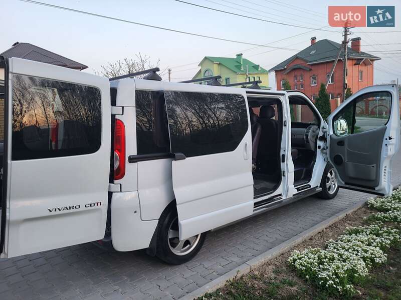Минивэн Opel Vivaro 2007 в Хмельницком