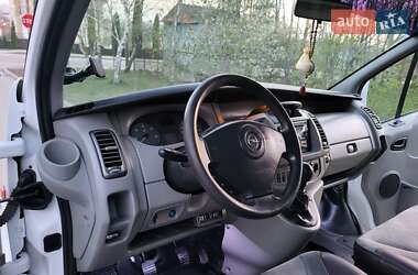 Минивэн Opel Vivaro 2007 в 