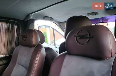 Минивэн Opel Vivaro 2007 в 
