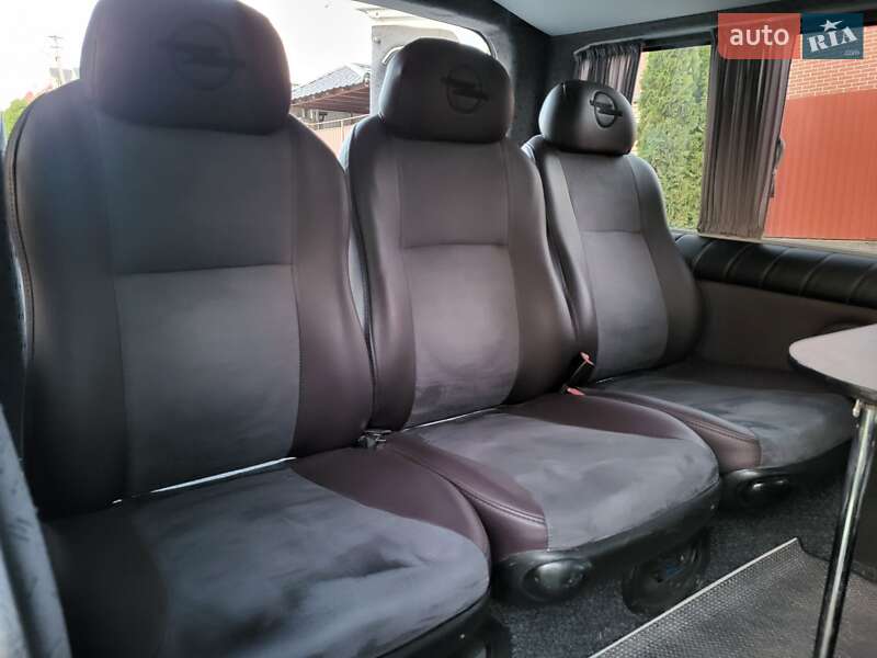 Минивэн Opel Vivaro 2007 в Хмельницком