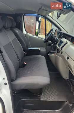 Минивэн Opel Vivaro 2005 в 