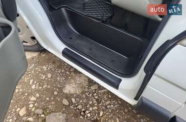 Минивэн Opel Vivaro 2005 в 