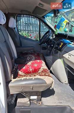 Минивэн Opel Vivaro 2008 в 
