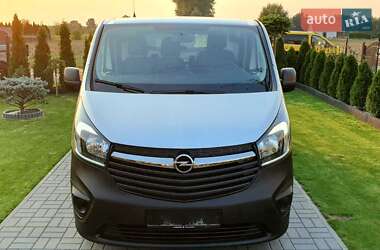 Вантажний фургон Opel Vivaro 2016 в 