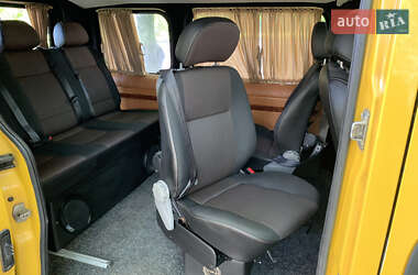 Минивэн Opel Vivaro 2004 в 