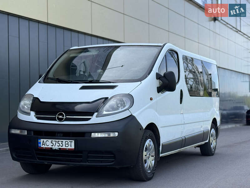 Opel Vivaro 2004