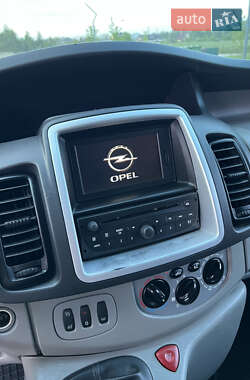 Мінівен Opel Vivaro 2012 в 
