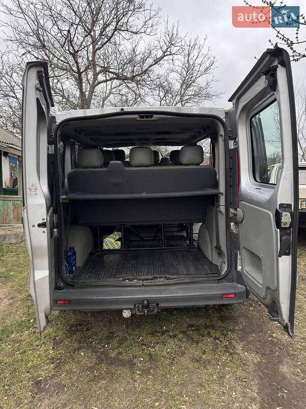 Минивэн Opel Vivaro 2006 в Смолином