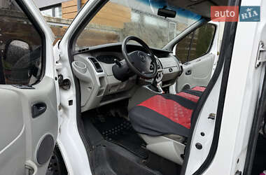 Грузовой фургон Opel Vivaro 2004 в 