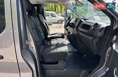 Мінівен Opel Vivaro 2015 в 
