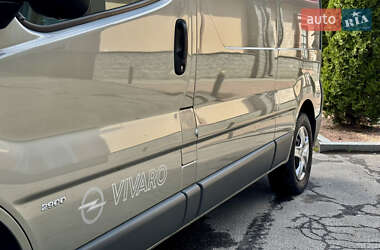 Вантажний фургон Opel Vivaro 2014 в 