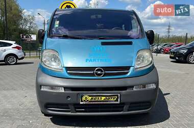 Минивэн Opel Vivaro 2004 в 