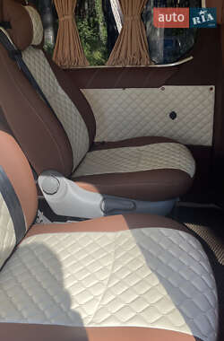 Мінівен Opel Vivaro 2015 в 