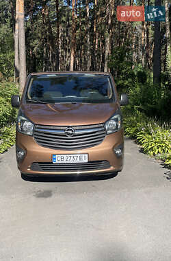 Мінівен Opel Vivaro 2015 в 