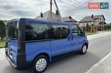 Минивэн Opel Vivaro 2004 в 