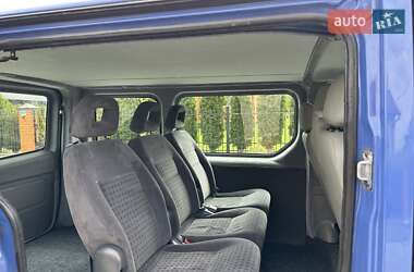 Минивэн Opel Vivaro 2004 в 