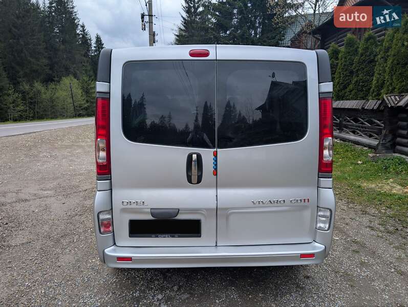 Мінівен Opel Vivaro 2012 в Яремчі фото 11 Мінівен Opel Vivaro 2012 в Яремчі