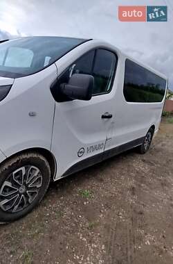Минивэн Opel Vivaro 2018 в 