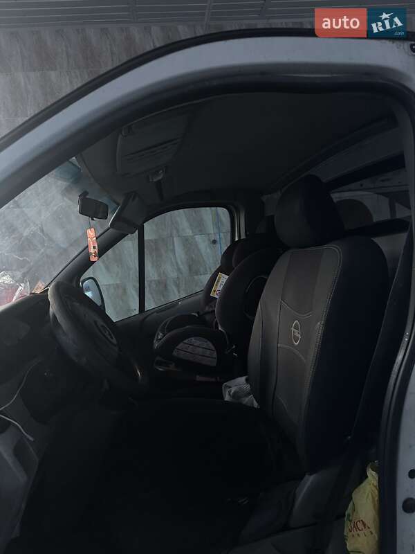 Минивэн Opel Vivaro 2002 в Виннице