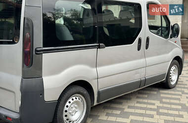 Минивэн Opel Vivaro 2005 в 