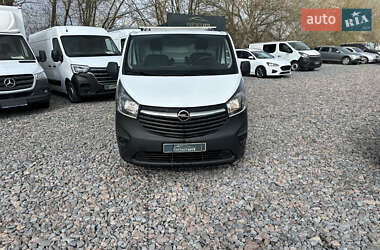 Грузовой фургон Opel Vivaro 2017 в 