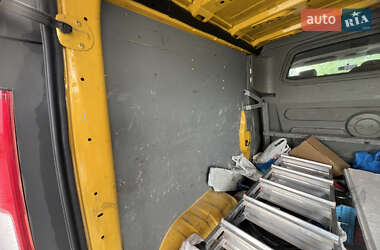 Грузовой фургон Opel Vivaro 2010 в 