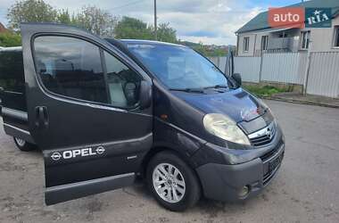Минивэн Opel Vivaro 2007 в 