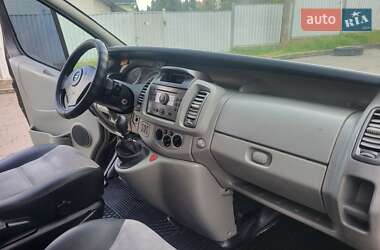Минивэн Opel Vivaro 2007 в 