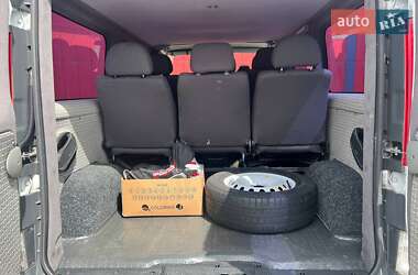 Минивэн Opel Vivaro 2010 в 