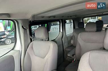 Мінівен Opel Vivaro 2011 в 
