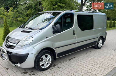 Минивэн Opel Vivaro 2010 в 