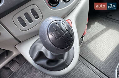 Вантажний фургон Opel Vivaro 2014 в 