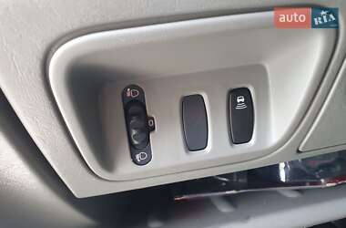Грузовой фургон Opel Vivaro 2013 в 