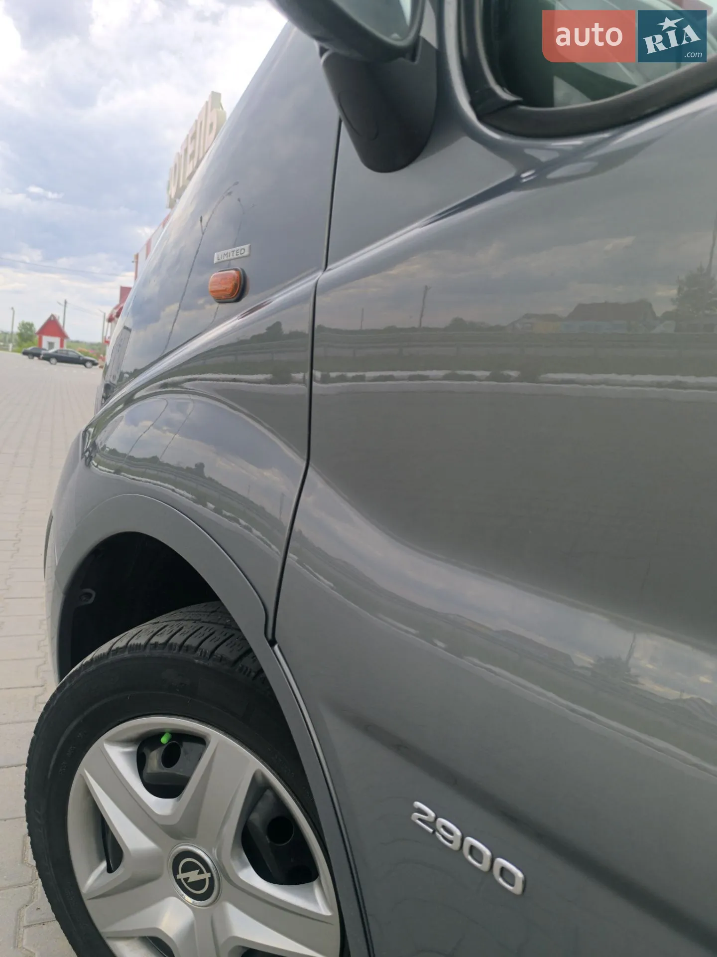 2011 Opel Vivaro - мініатюра 10