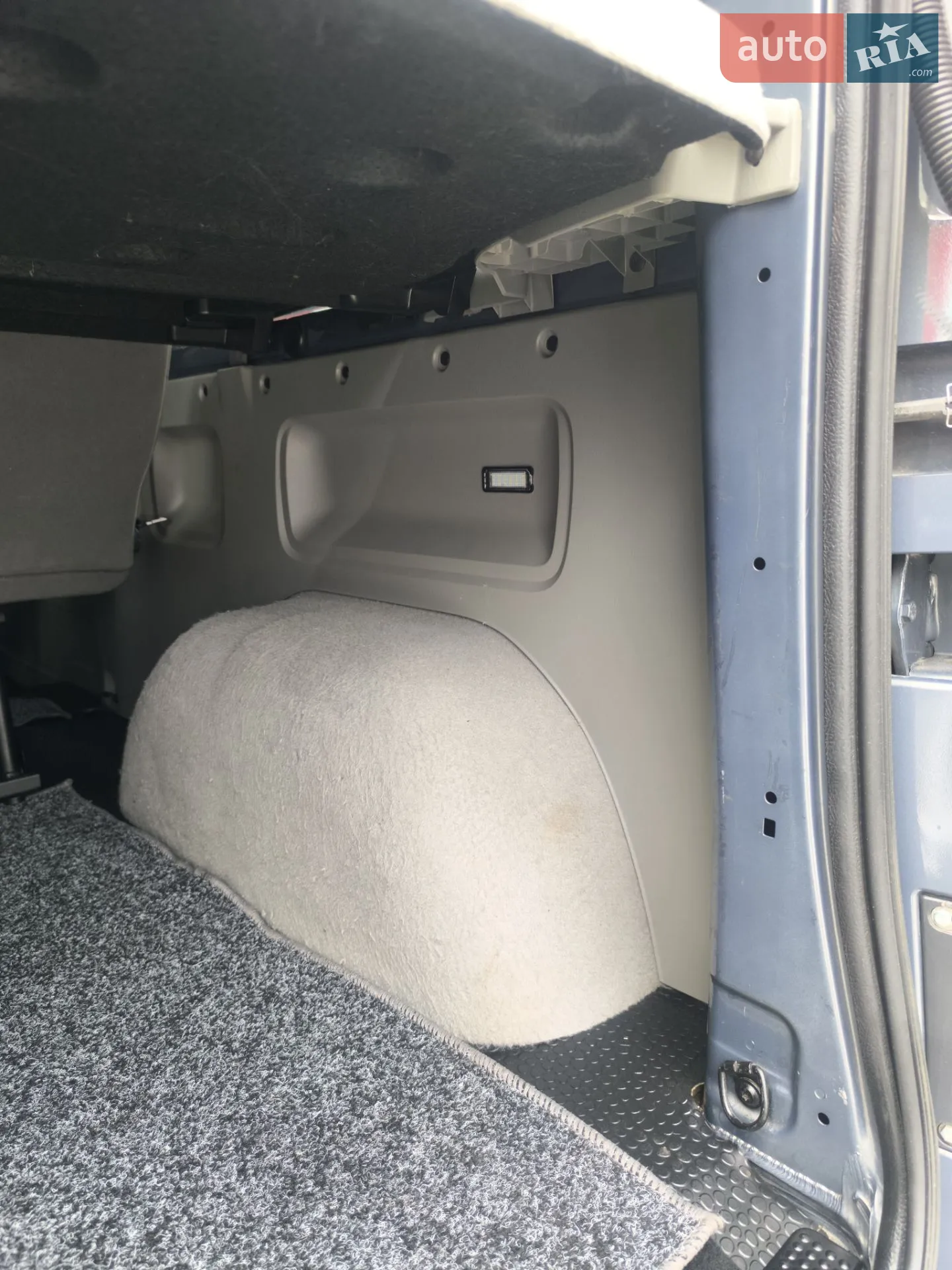2011 Opel Vivaro - мініатюра 158