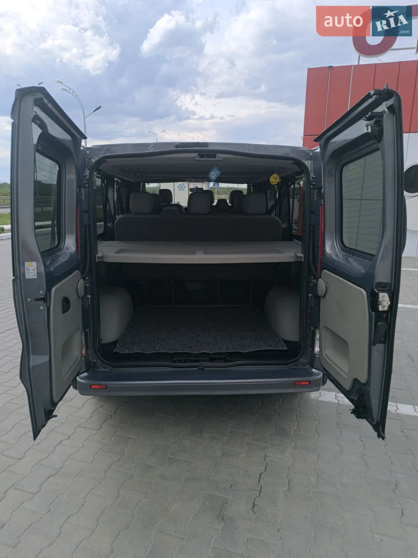 2011 Opel Vivaro - мініатюра 163
