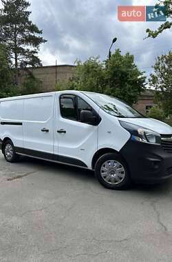 Вантажний фургон Opel Vivaro 2015 в Києві