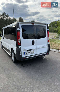 Минивэн Opel Vivaro 2007 в 