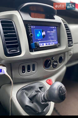Минивэн Opel Vivaro 2005 в 