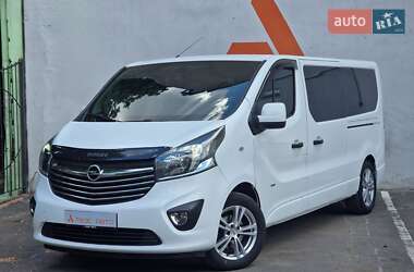 Мінівен Opel Vivaro 2015 в Одесі