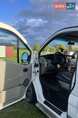 Мінівен Opel Vivaro 2007 в 